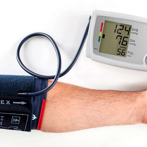 Tensiómetro electrónico de brazo con monitor